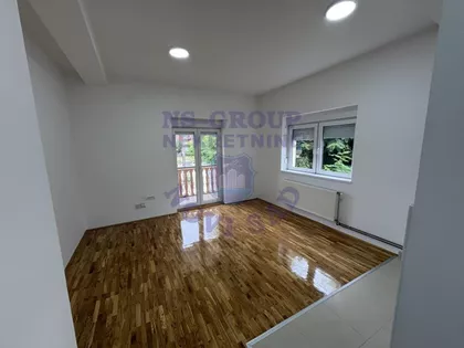 Veternička Rampa | 4zida.rs