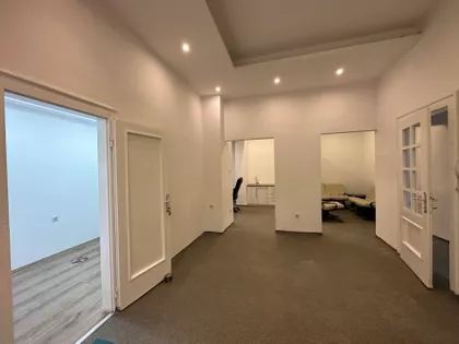 Centar, Obrenovićeva | 4zida.rs