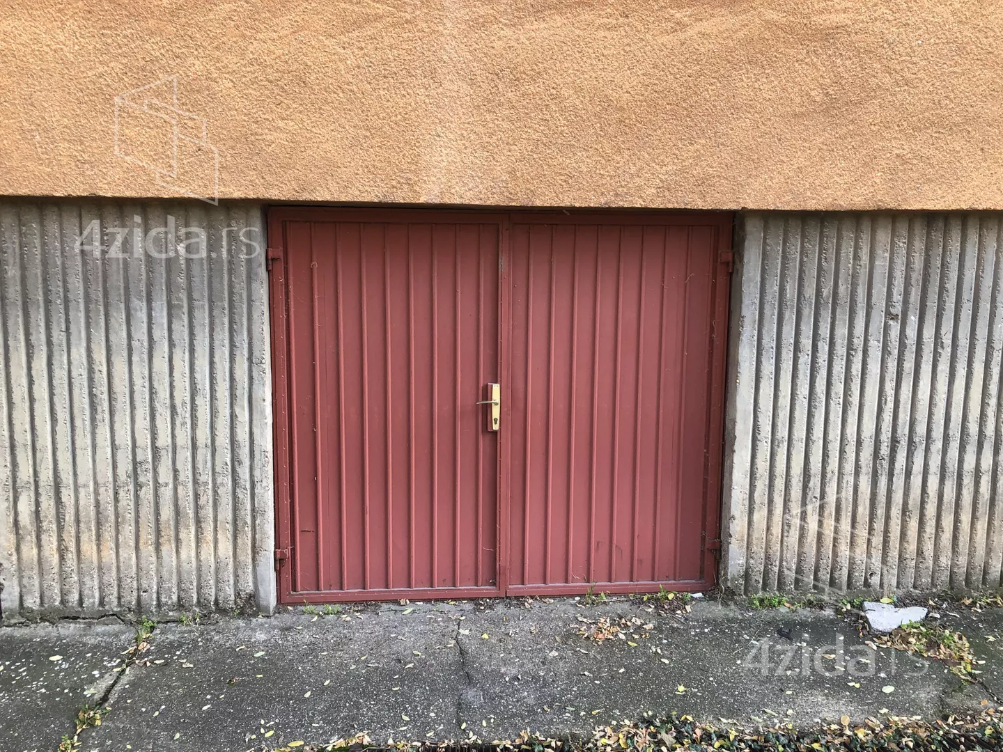 Garaža | 4zida