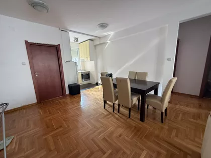 Rade Končara | 4zida.rs