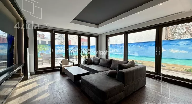 Četvoroiposoban stan | 4zida