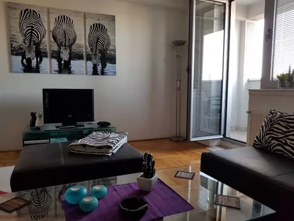 Trg Republike | 4zida.rs