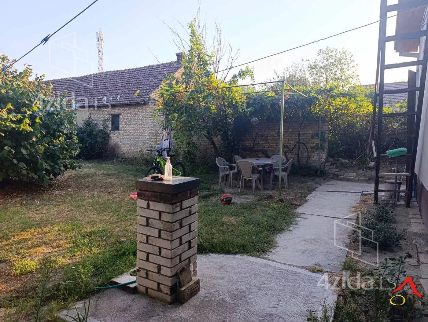 Kuća | 4zida