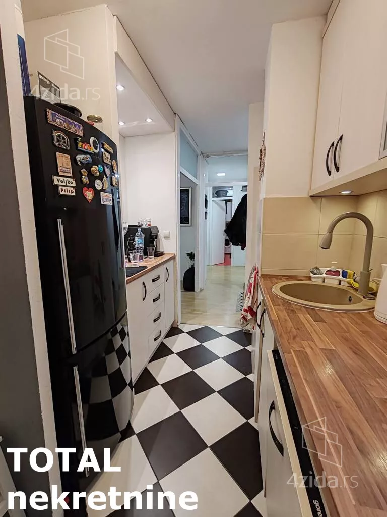 Troiposoban stan | 4zida