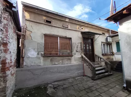 Cara Dušana | 4zida.rs