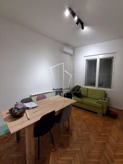 Zdravka Čelara | 4zida.rs