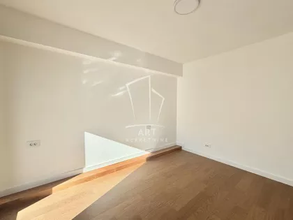 Ustanička | 4zida.rs