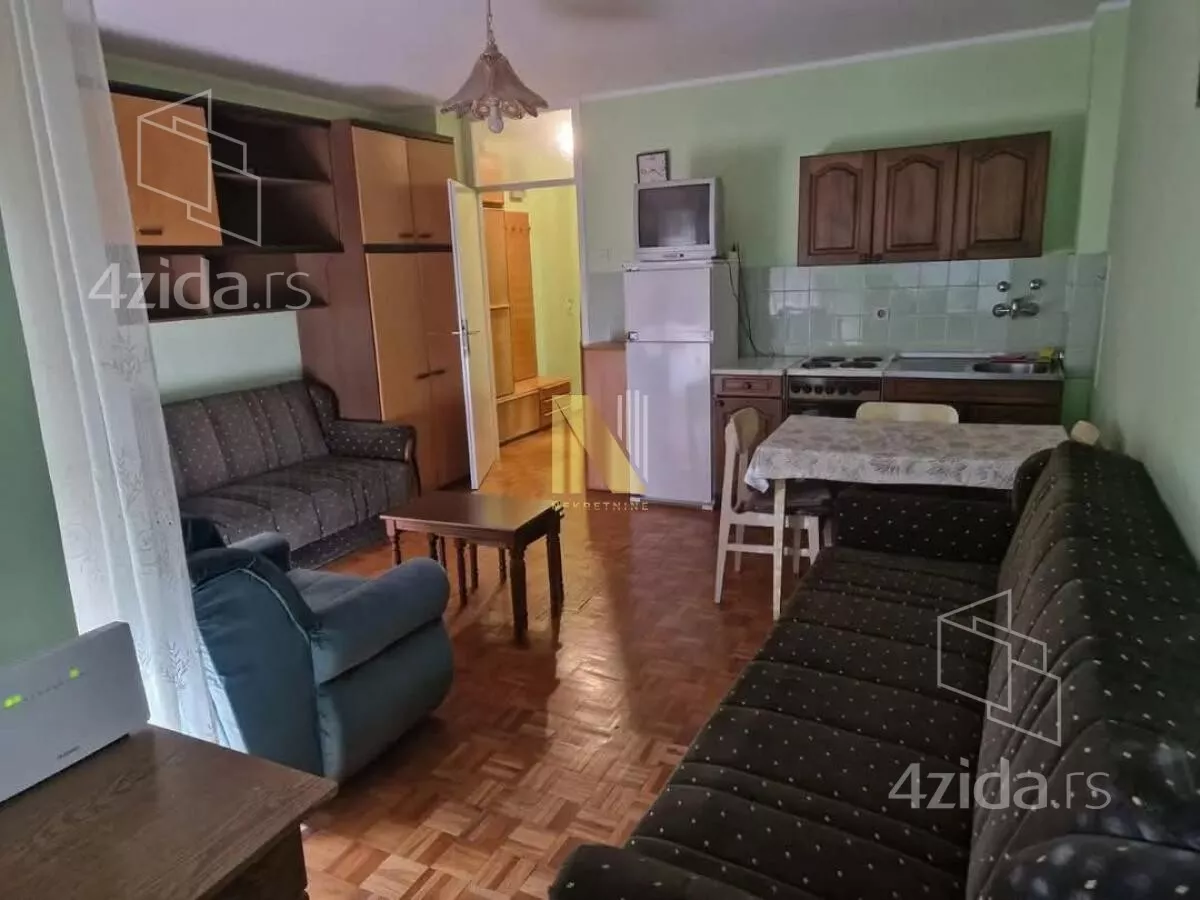 Garsonjera | 4zida