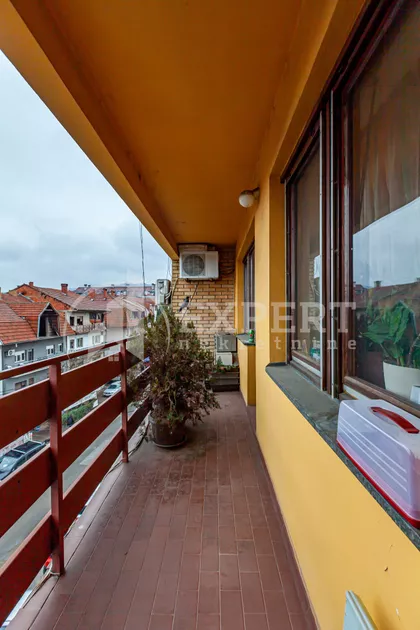 Bulevar Nemanjića | 4zida.rs