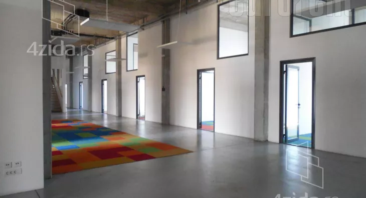 Poslovni prostor | 4zida