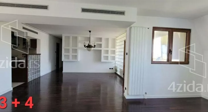 Petosoban stan | 4zida