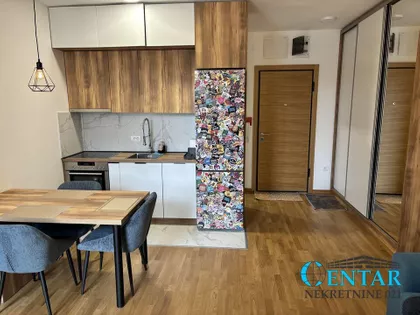 Petefi Šandora | 4zida.rs