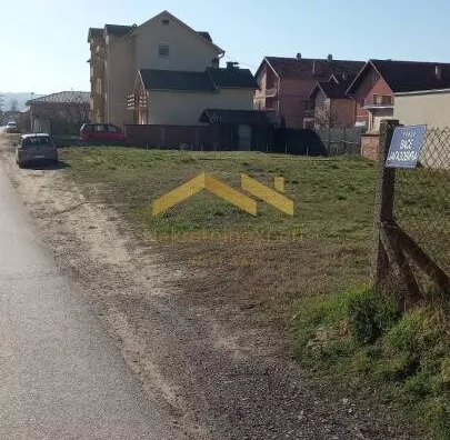 Plac | 4zida