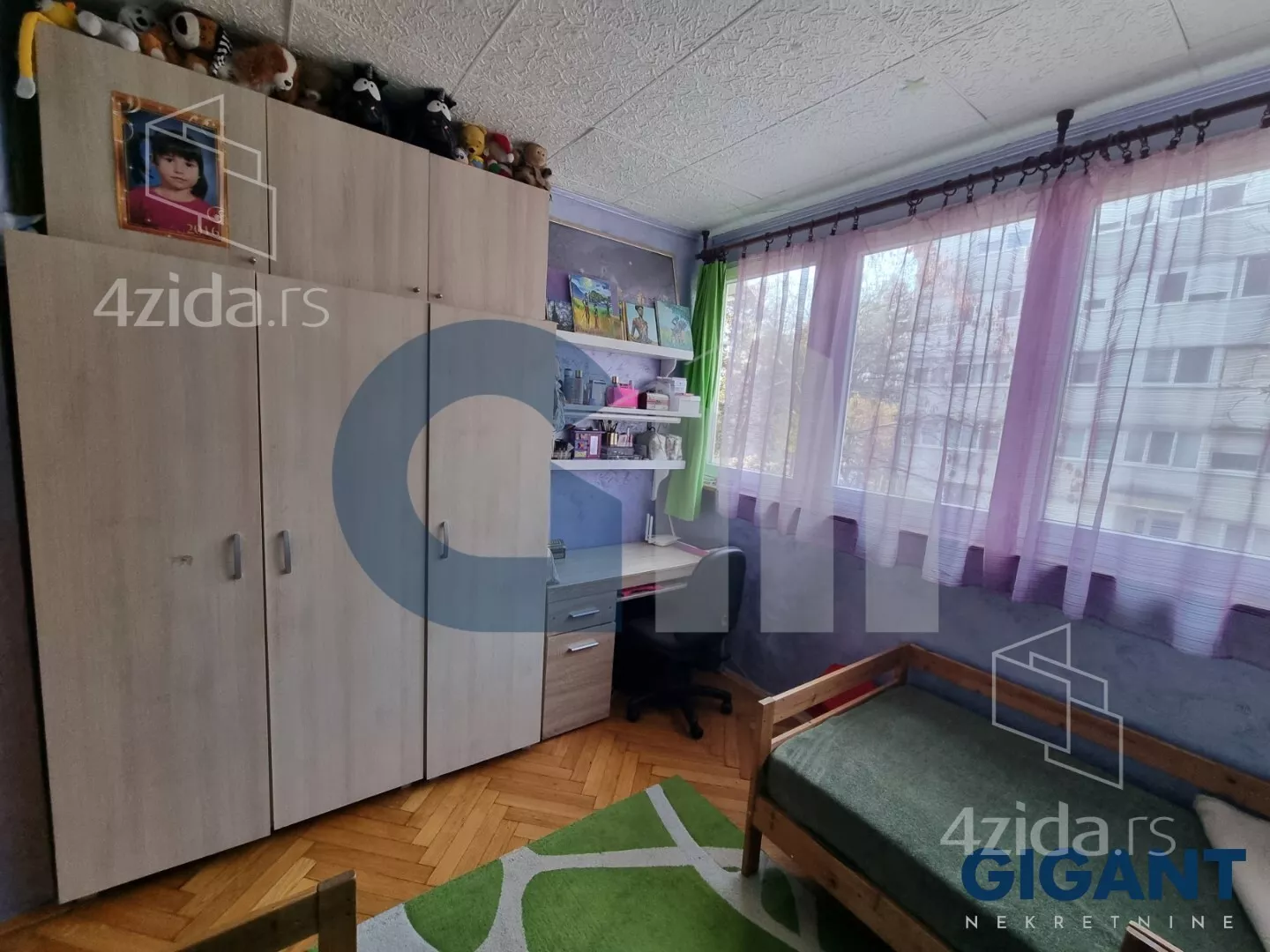 Troiposoban stan | 4zida