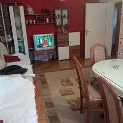 Dositeja Obradovića 38 | 4zida.rs