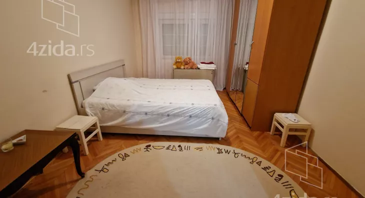 4-etažna kuća | 4zida
