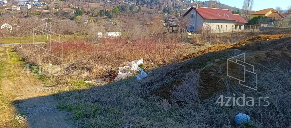 Plac | 4zida