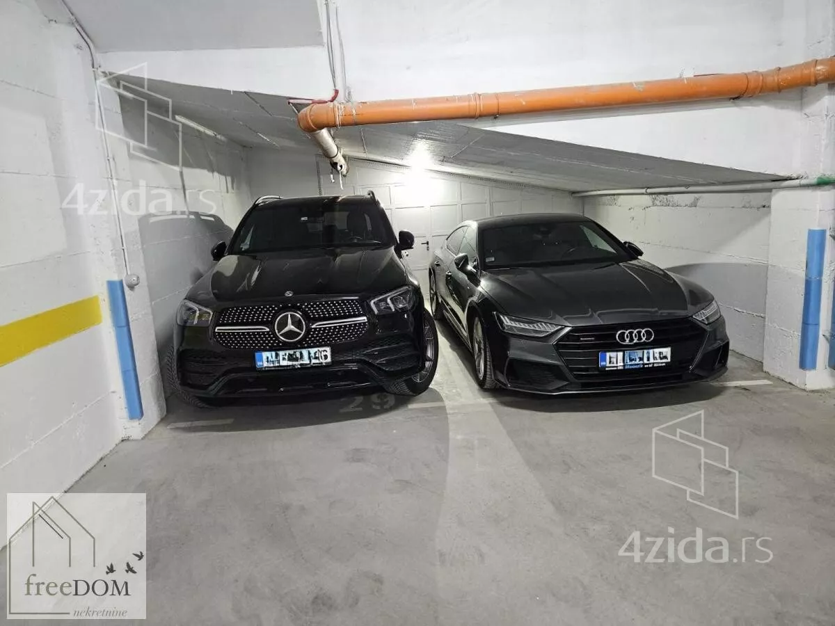 Garaža/Parking | 4zida