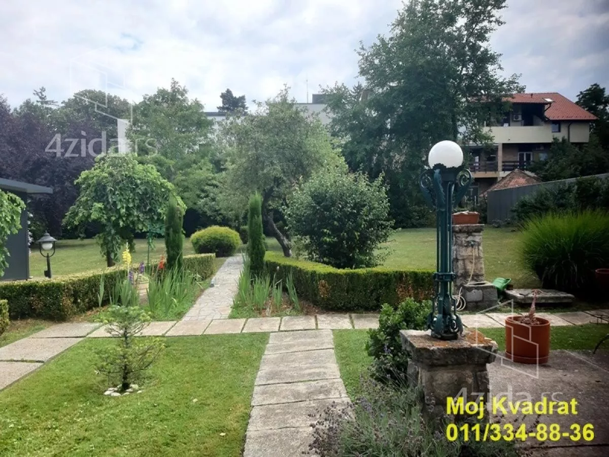 Kuća | 4zida