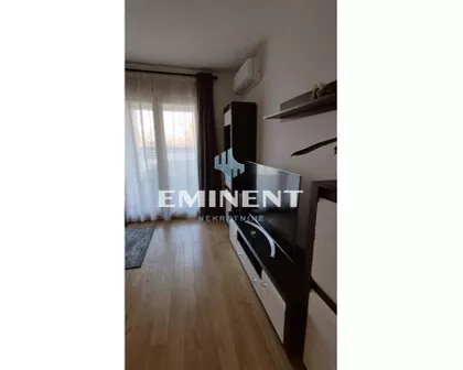 Tadije Sondermajera | 4zida.rs