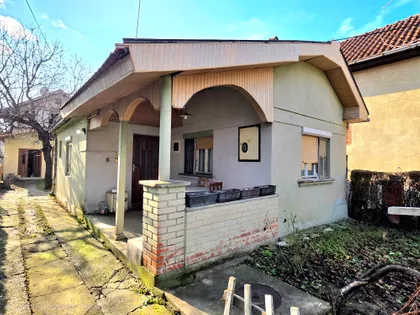 Gradske lokacije | 4zida.rs