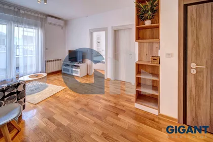 Knez Danilova | 4zida.rs