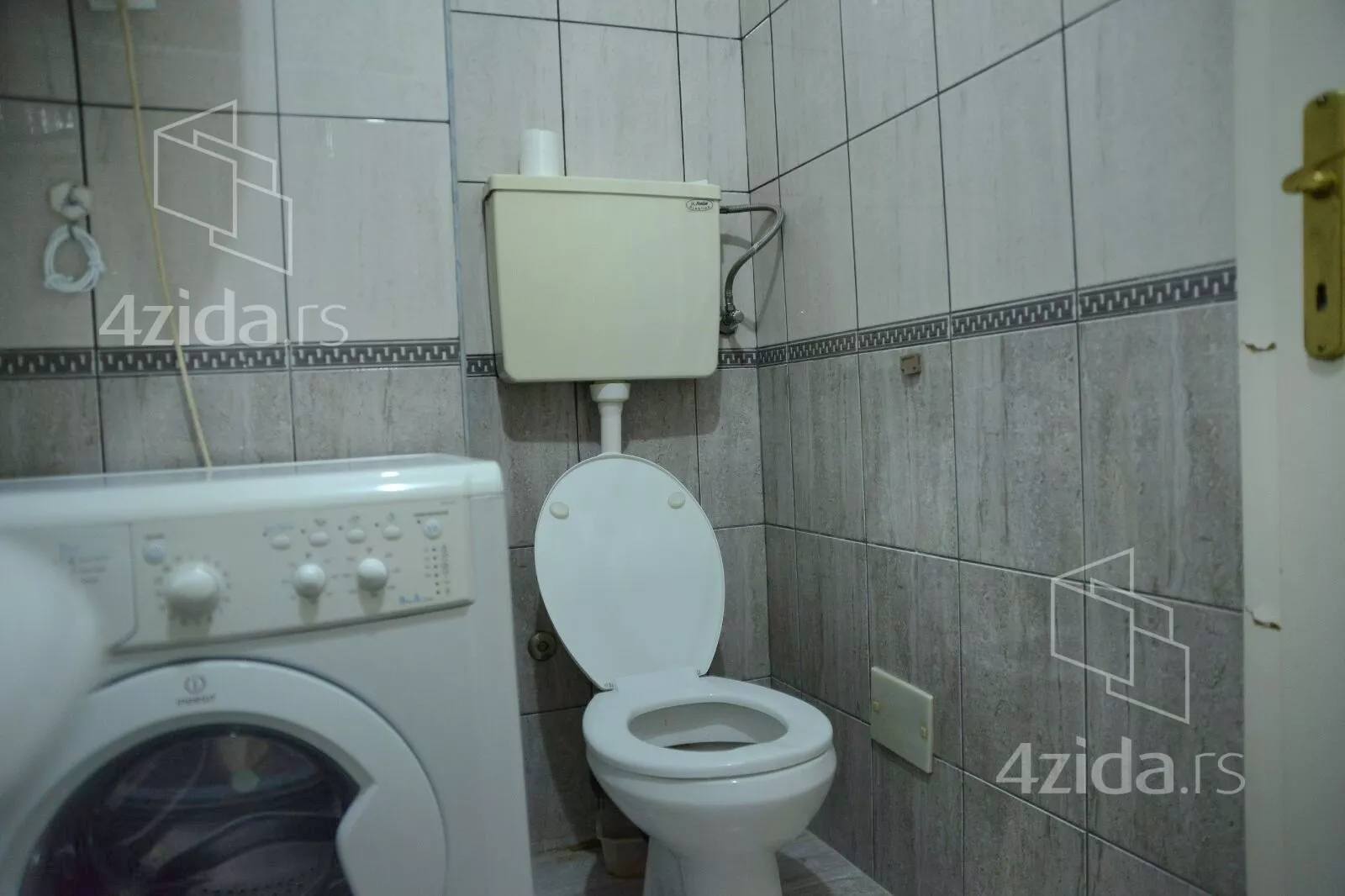 Garsonjera | 4zida