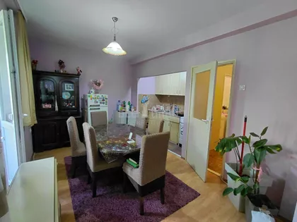 Srpskog husarskog puka | 4zida.rs