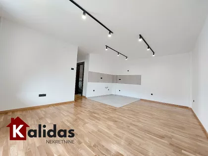 Novo Naselje | 4zida.rs