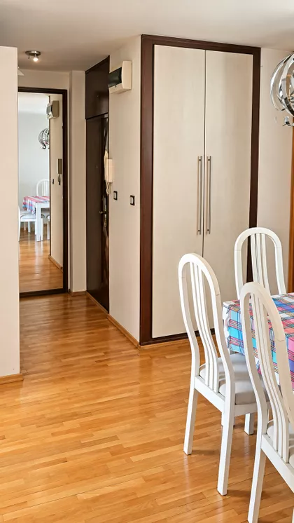 Labudovo Brdo | 4zida.rs