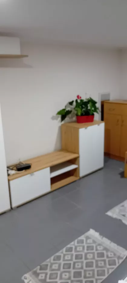 Karolja Bitermana 13 | 4zida.rs