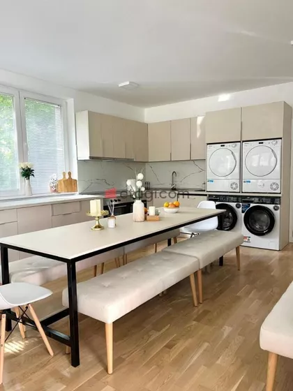 Niška Banja | 4zida.rs