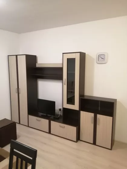 Aleksandra Deroka 8 | 4zida.rs