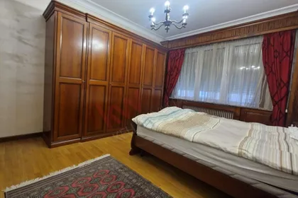 Cara Lazara | 4zida.rs