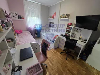 Bulevar Patrijarha Pavla (Somborski Bulevar) | 4zida.rs