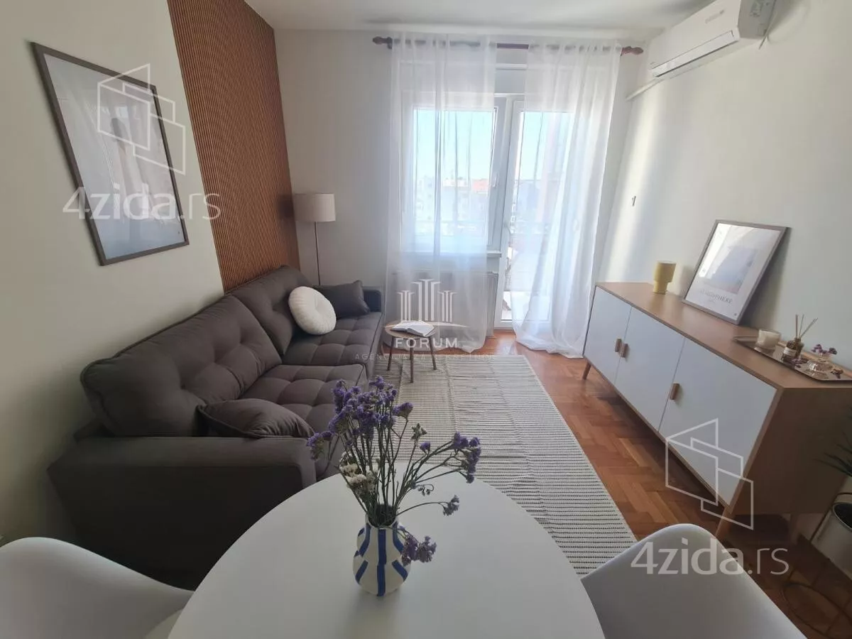 Garsonjera | 4zida