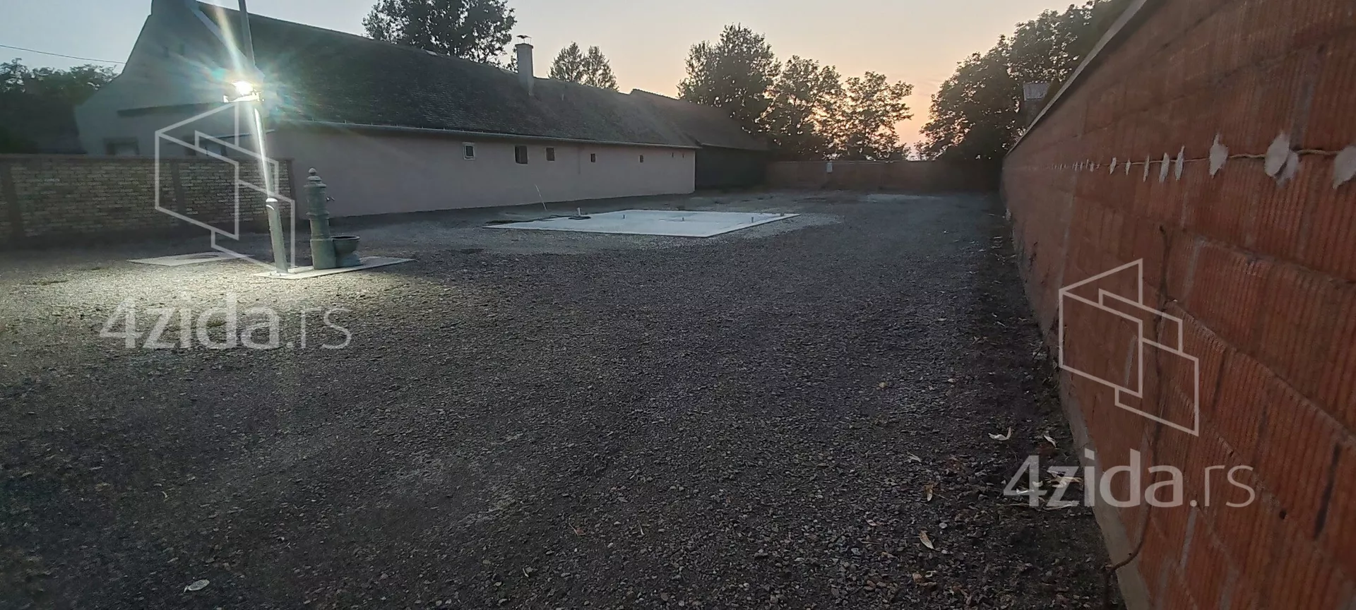 Građevinsko zemljište | 4zida