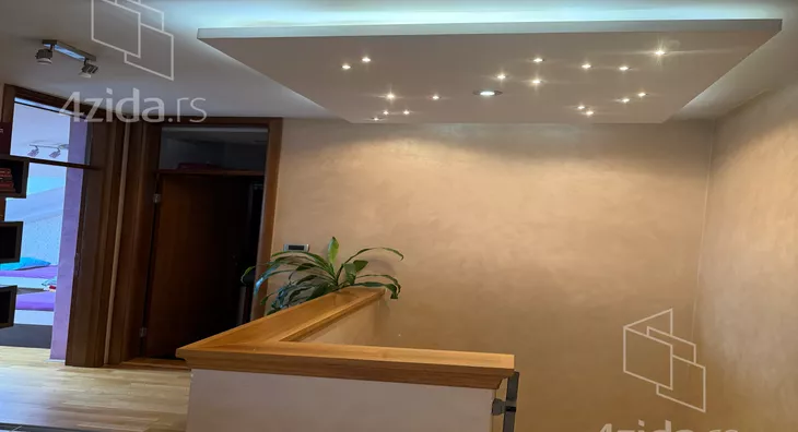 Četvoroiposoban stan | 4zida