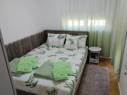 Radnička 21A | 4zida.rs