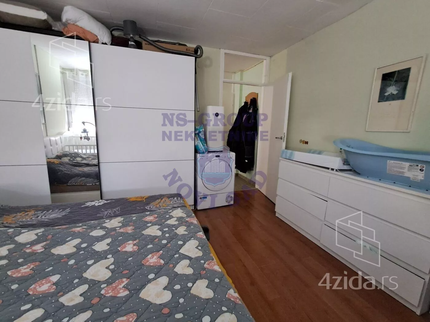 Dvoiposoban stan | 4zida