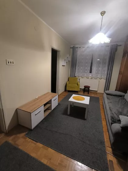 Zmaj Jovina | 4zida.rs