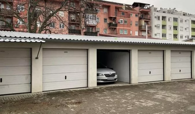 Garaža/Parking | 4zida