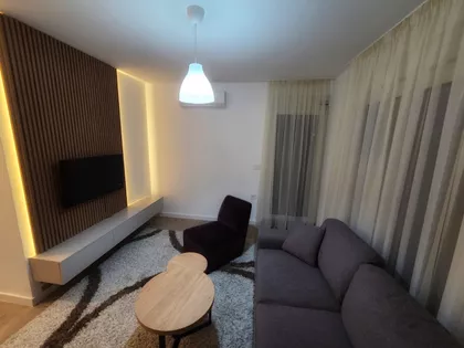 Dr Velizara Kosanovića | 4zida.rs