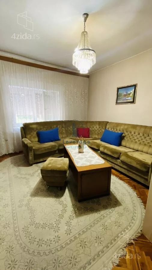 Kuća | 4zida