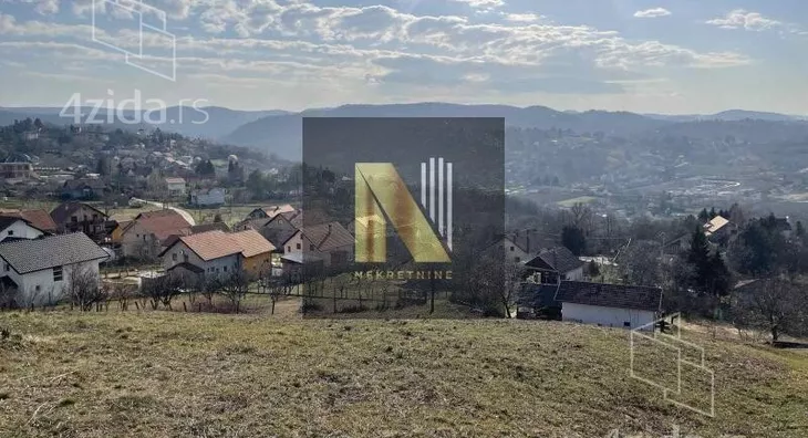 Plac | 4zida