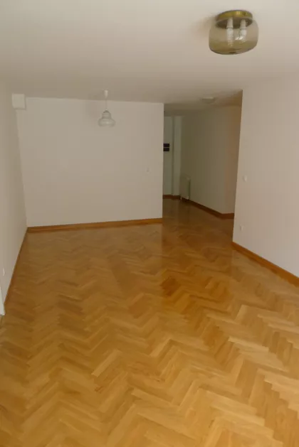 Crveni Krst Vračar | 4zida.rs