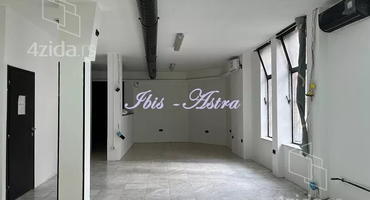 Lokal | 4zida