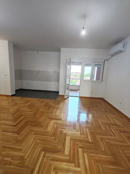 Branka Radičevića | 4zida.rs