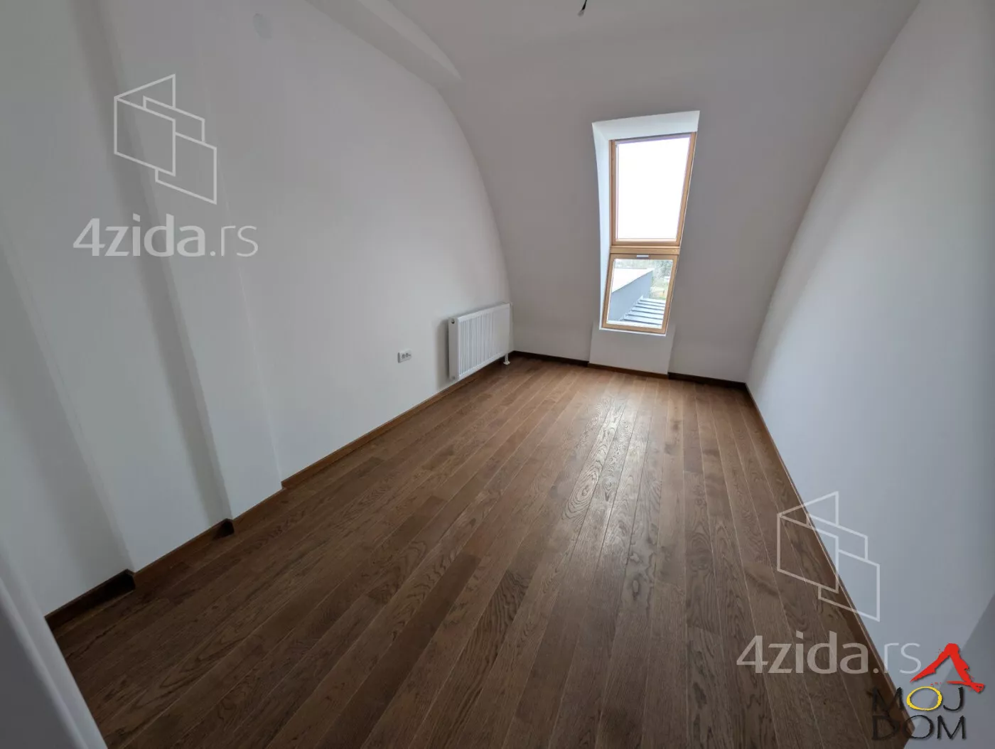 Šestosoban stan | 4zida