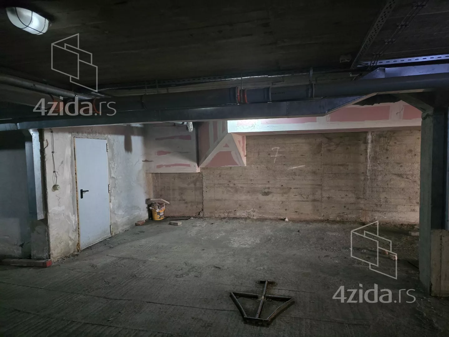 Garaža | 4zida